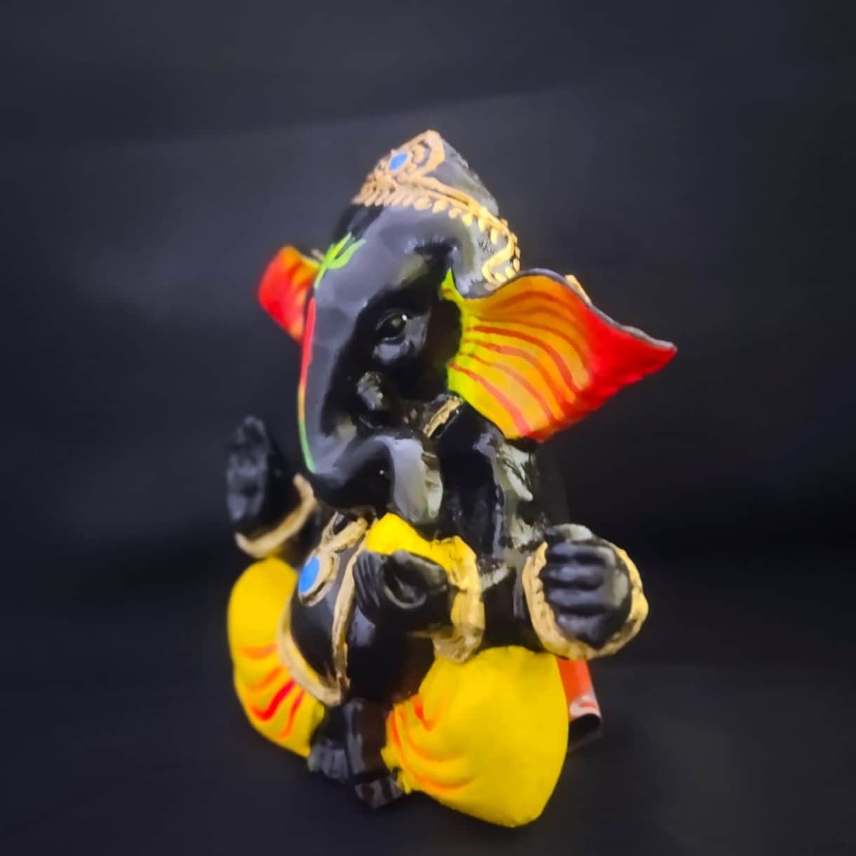 Lord Ganesha Statue - left_view