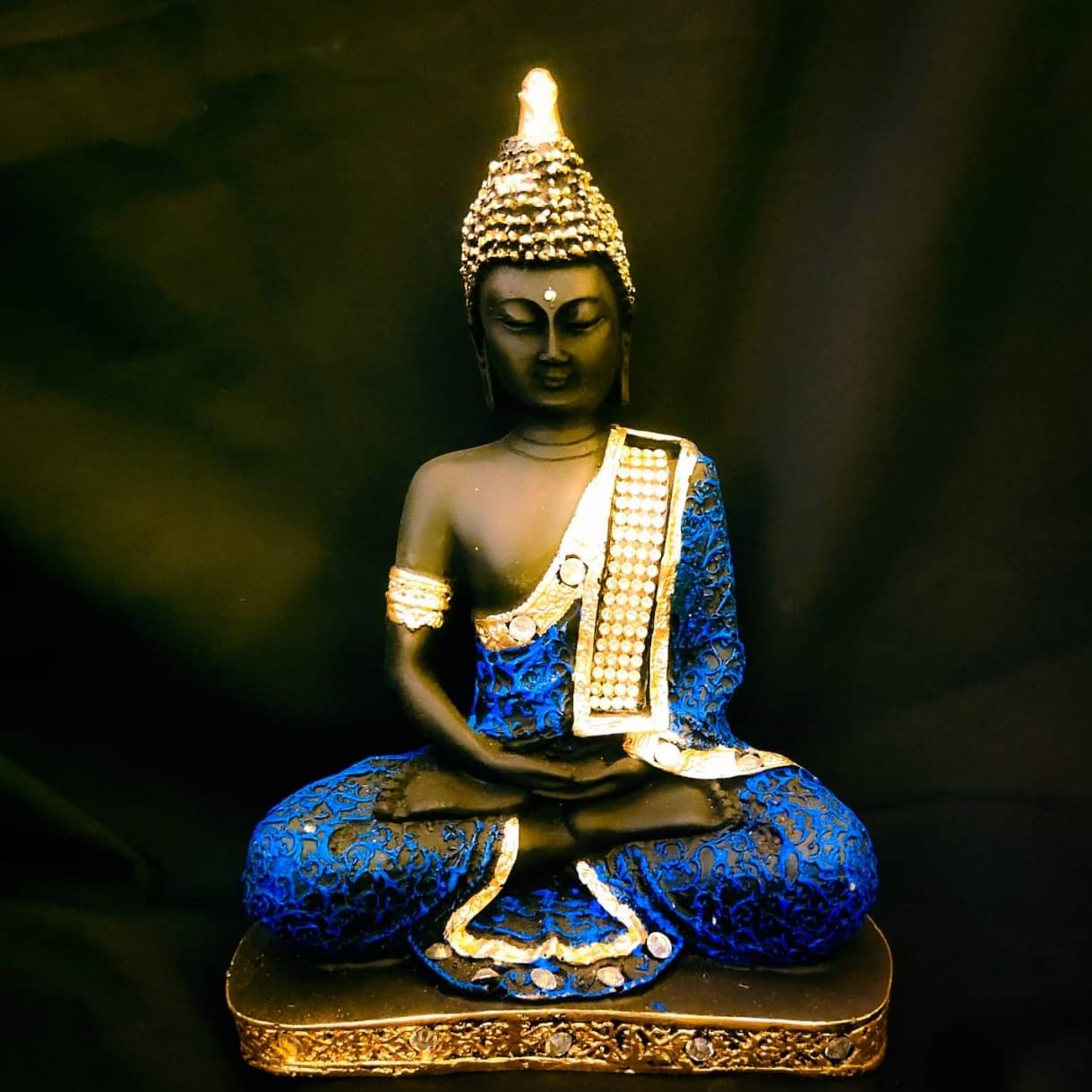 Meditating Buddha Statue
