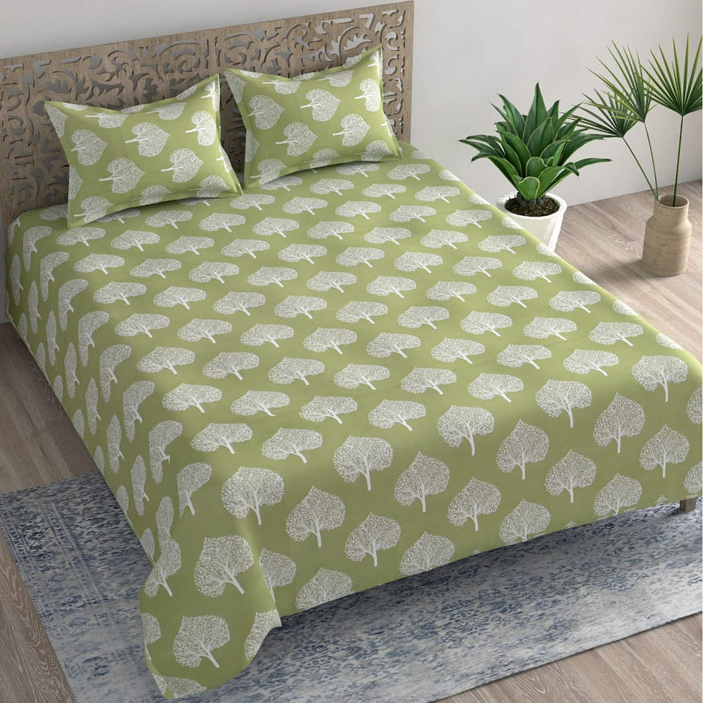 White Leave Queen Size Bed sheet - photo