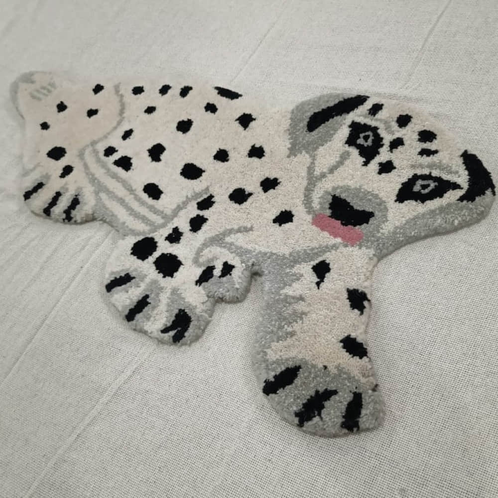 Sitting Dog Handmade Rug/Carpet - photo