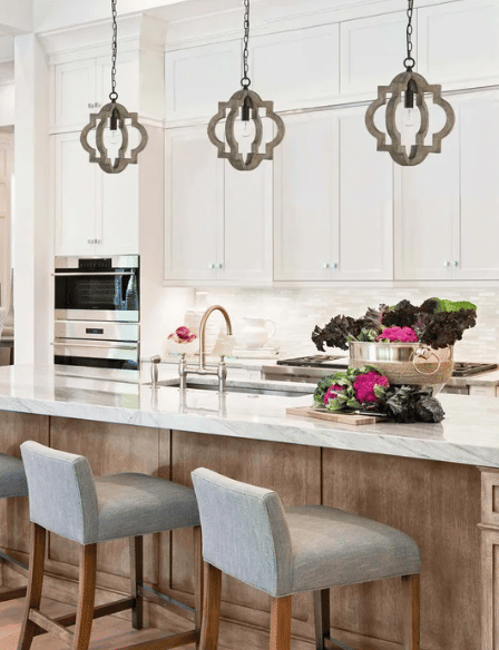 Farmhouse Rustic Hanging Wood and Metal Chandelier lamp