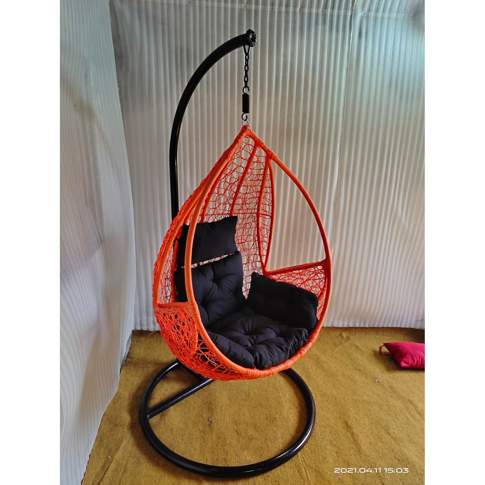 Single Seater Outdoor Swing With Black Cushions - front_view