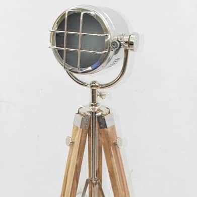 Floor Search Light With Stand - bottom_view