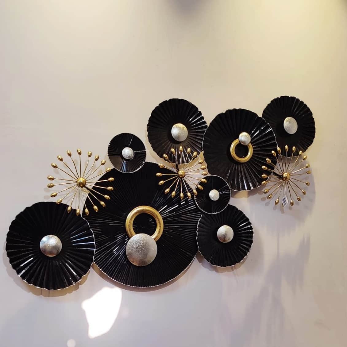 Sculpted Gold Metal Iron Metal Wall Art - top_view