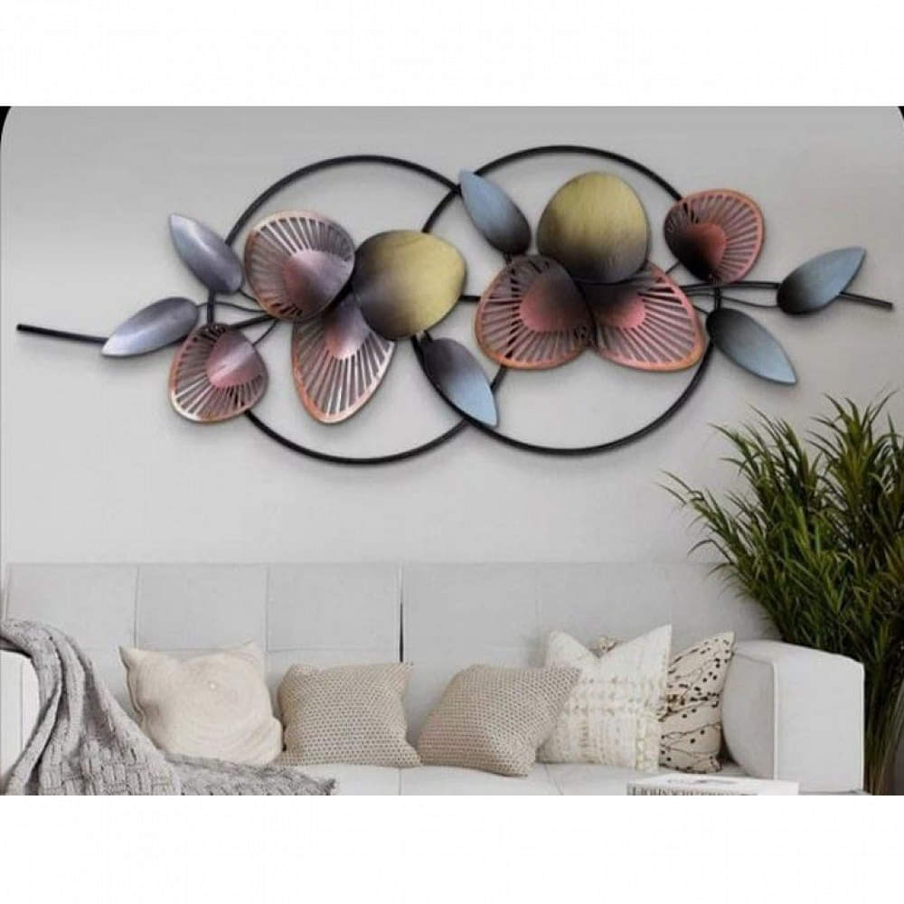 Retro Style Colored Petal Iron Wall Art - photo