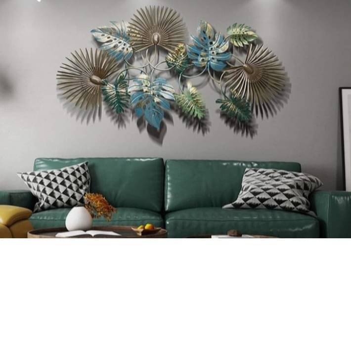 Leaf Pendant Metal Wall Art