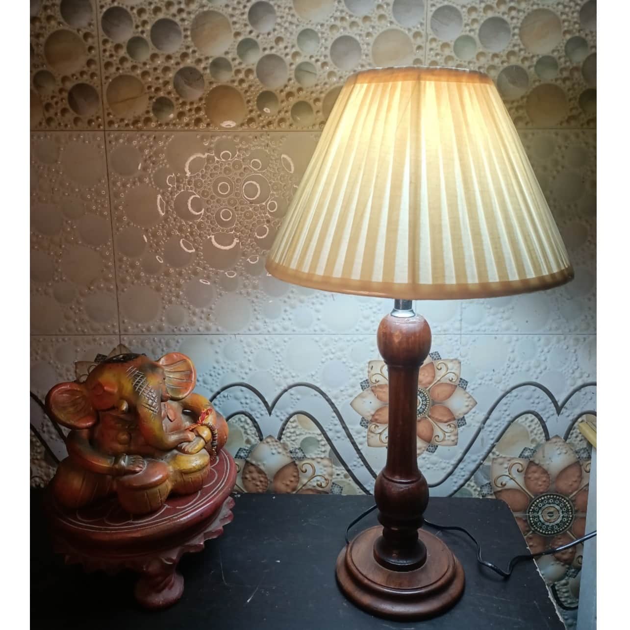 Pleaded Cone Lampshade - right_view