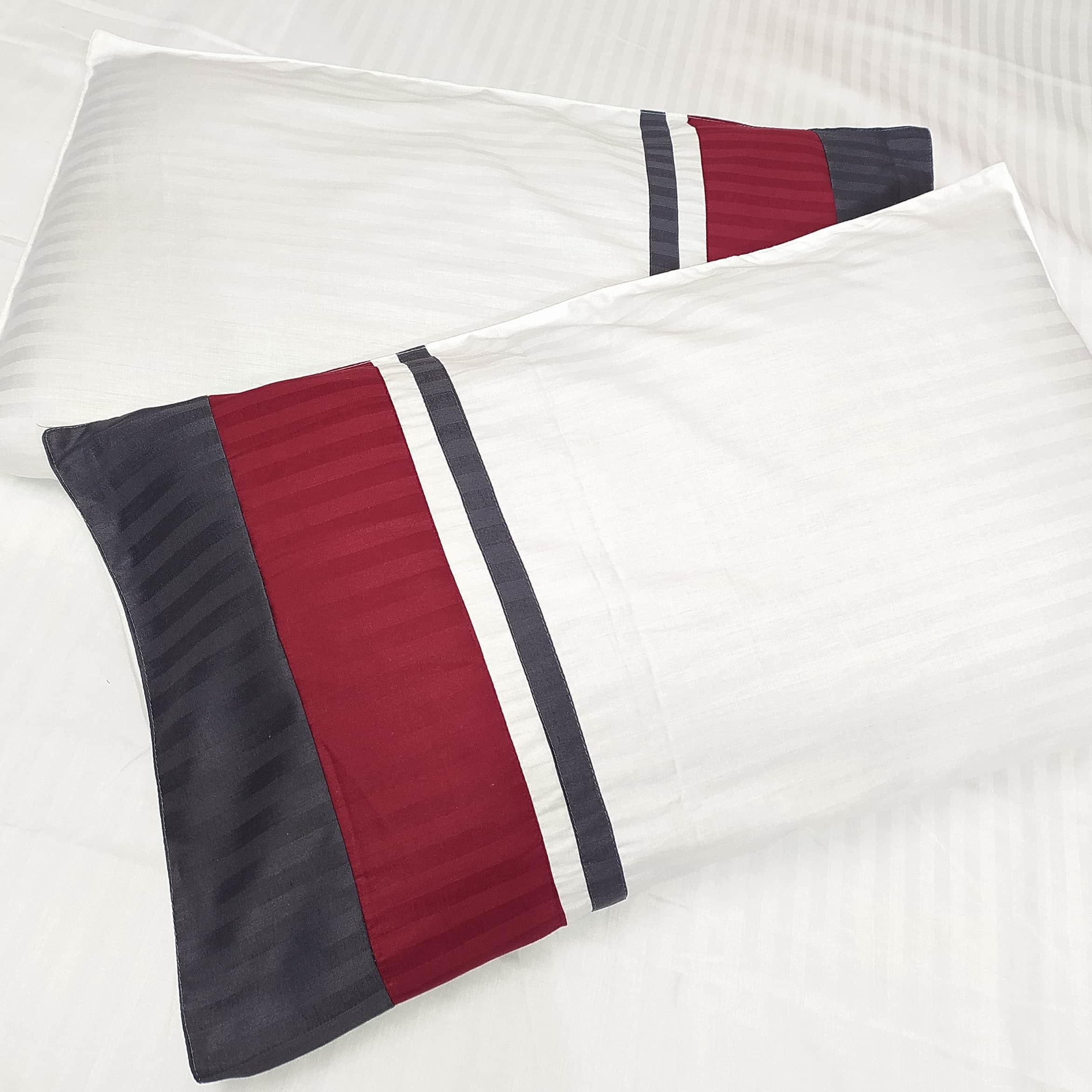 Designer Taping Stripe Double Bedsheet With Two Pillow Covers - rear_view
