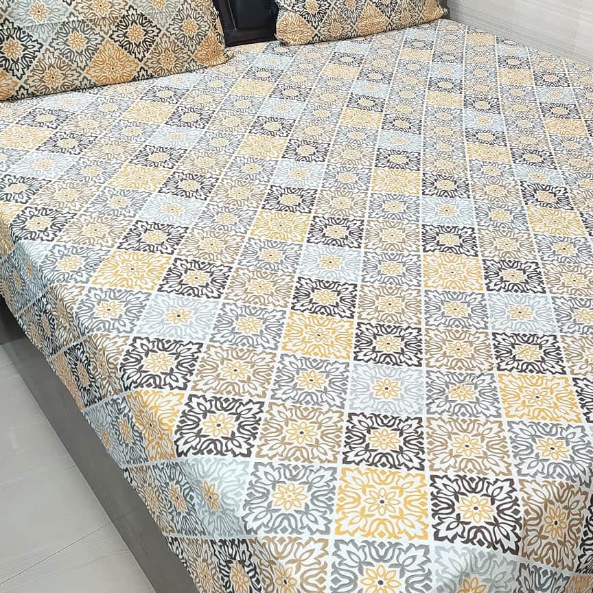 Multicolored Queen Size Double Bed sheet - rear_view