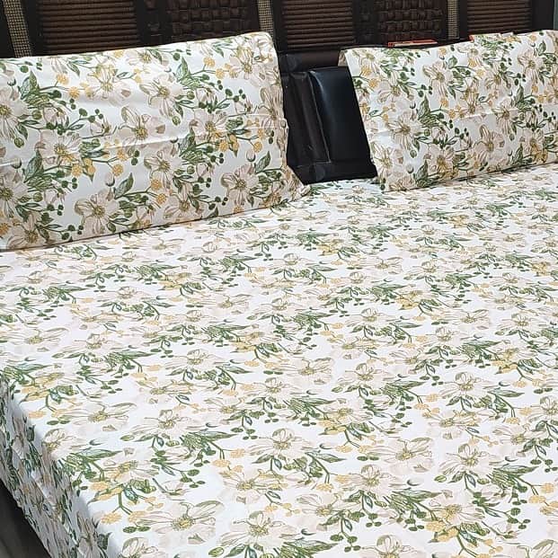 Cotton Multi-coloured  Double Bed sheet - top_view