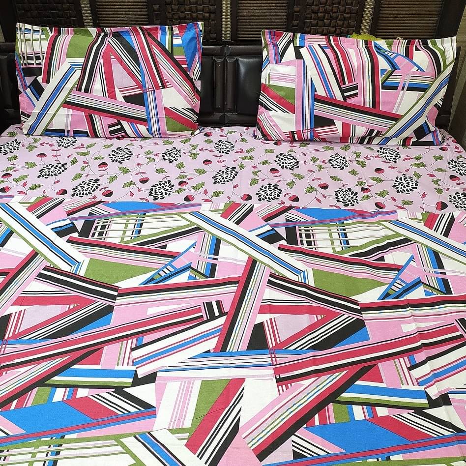 Abstract Printed Double Super King Sized Double Bedsheet With Two Pillow Covers