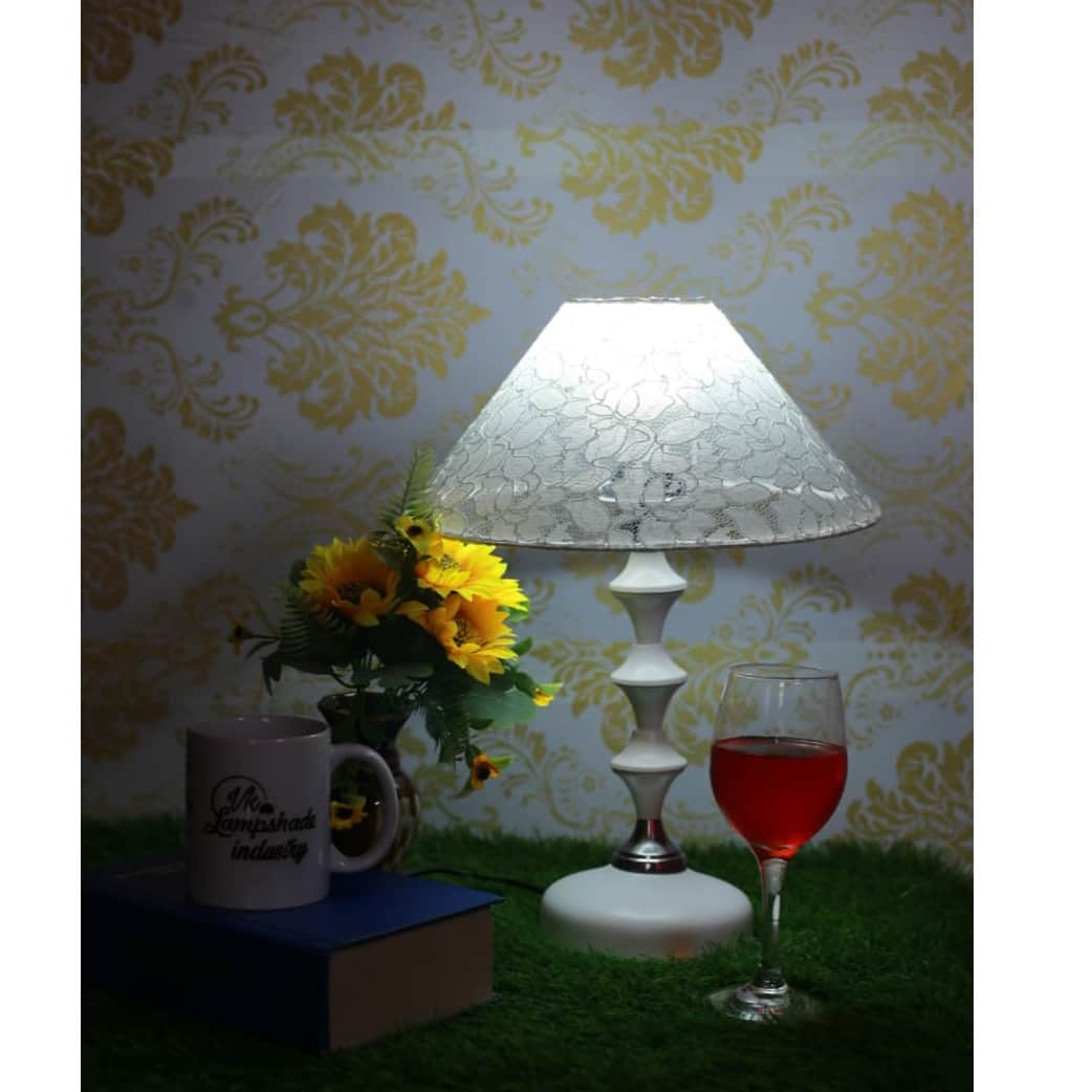 Transparent Cone Lampshade - left_view