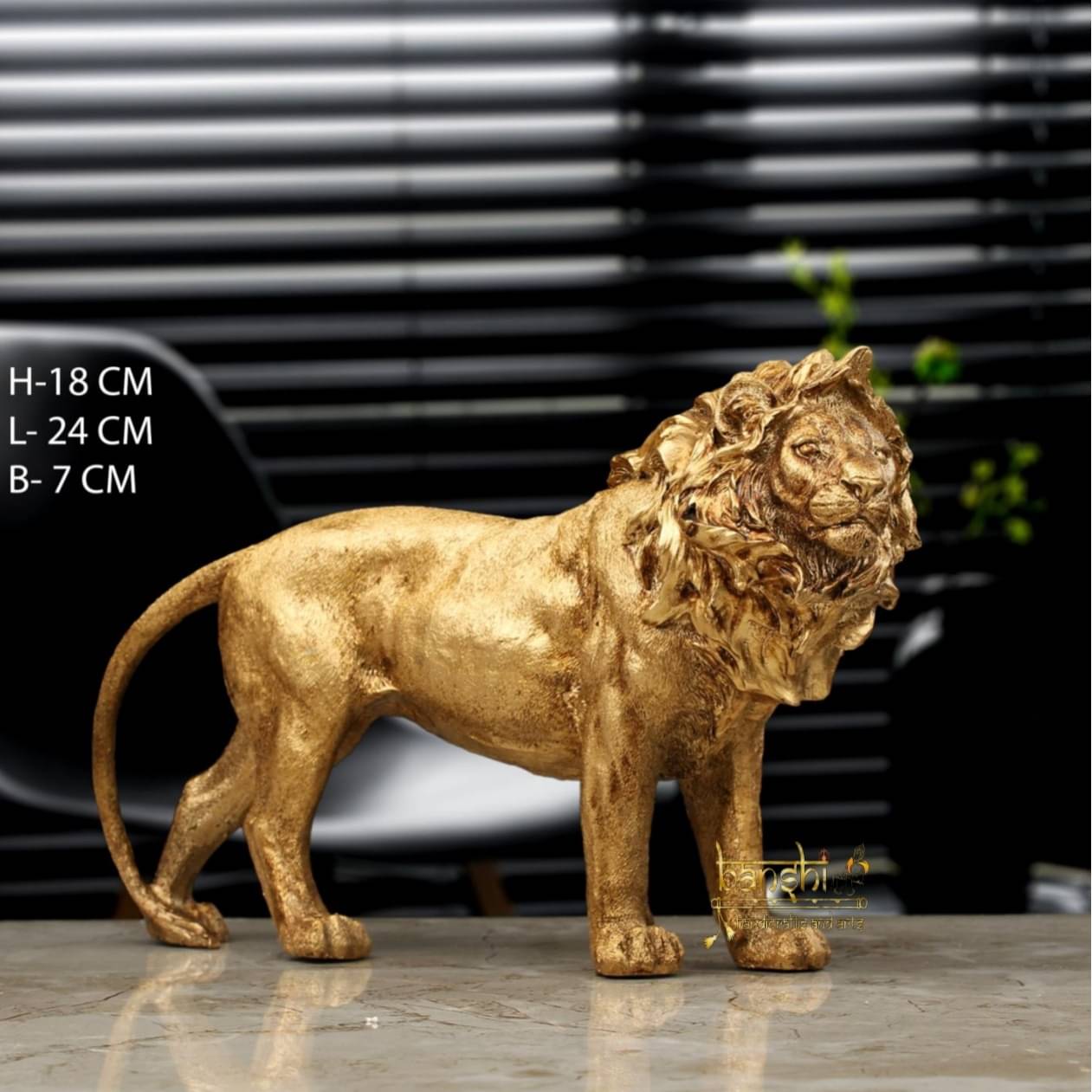 Resin Lion Sculpture Ornament Abstract Animal Figurines 7"