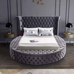 Round Chesterfield King Size Bed - photo