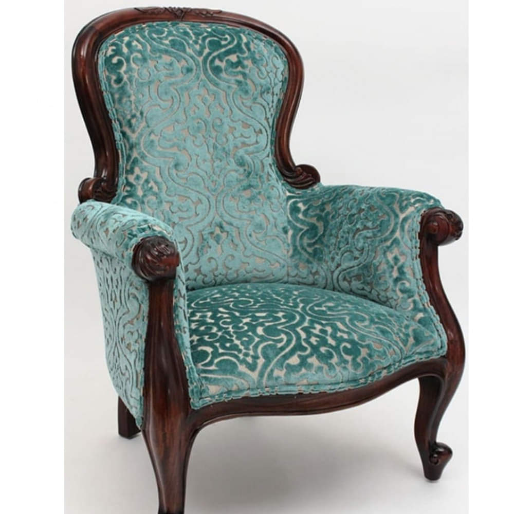 French Carving Style Antique Tufted Chair - photo