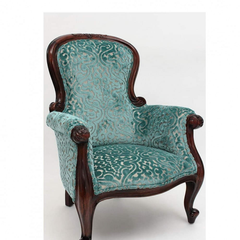 French Carving Style Antique Tufted Chair - photo