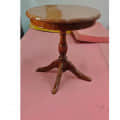 Round shape centre table - photo