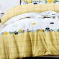 Beautiful Yellow & White Comforter set of 4 ( 1 Double Bedsheet With 2 Pillow Covers And 1 Comforter) - rear_view