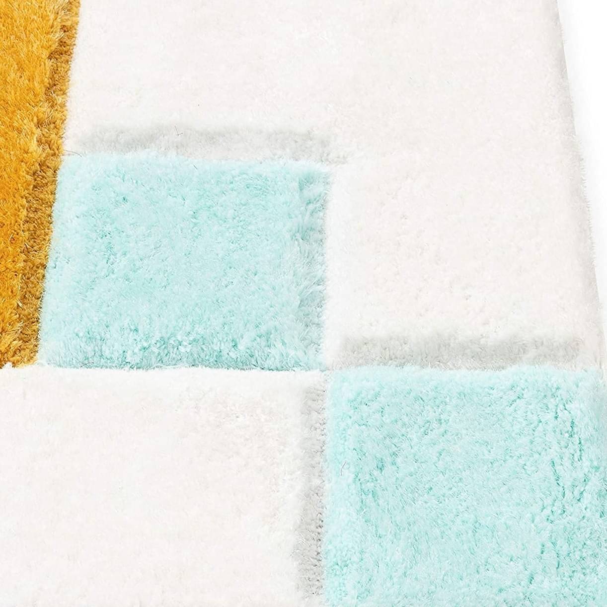 Handwoven Shaggy Carpet