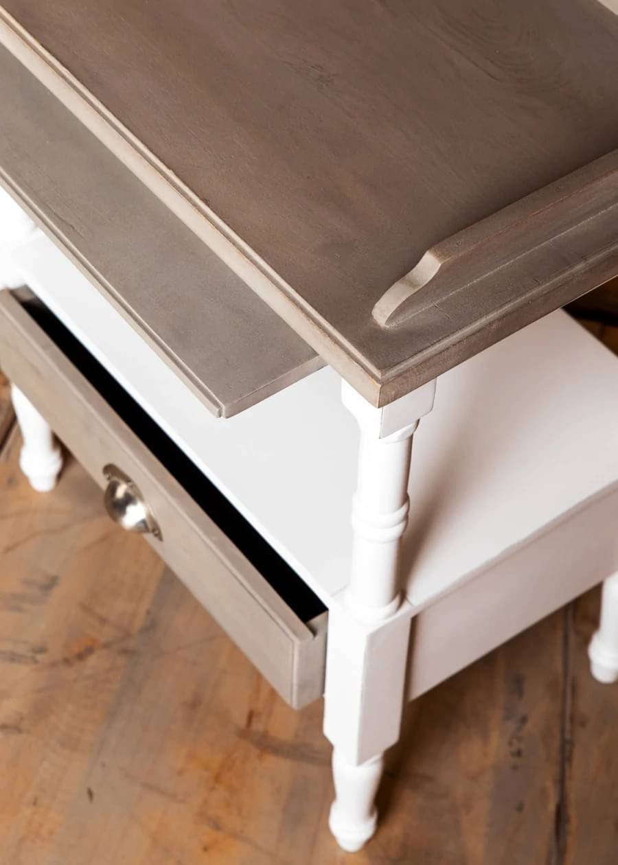 Seattle Living Room Bedside Table