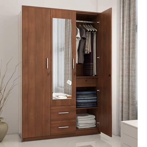 Raleigh Antique Wardrobe With Mirror