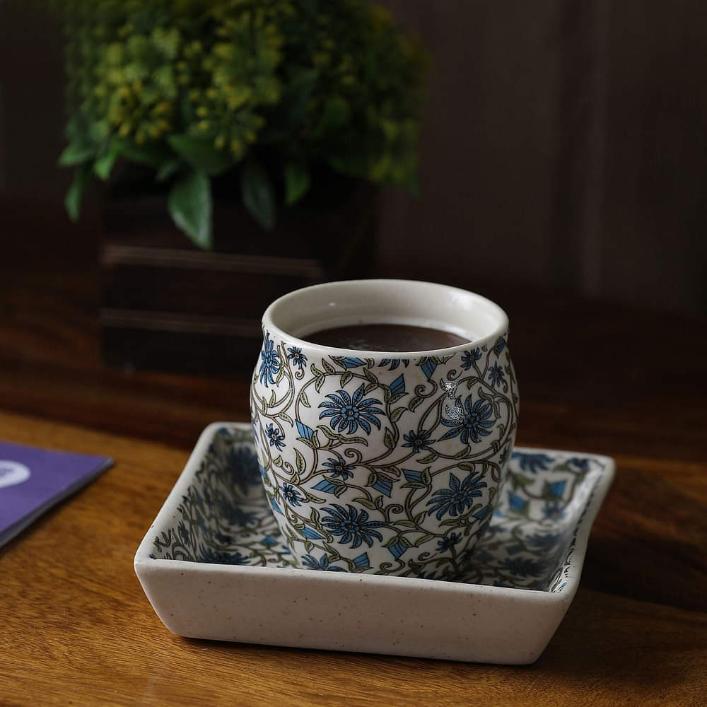 Tea Talks (Classic blue) - photo