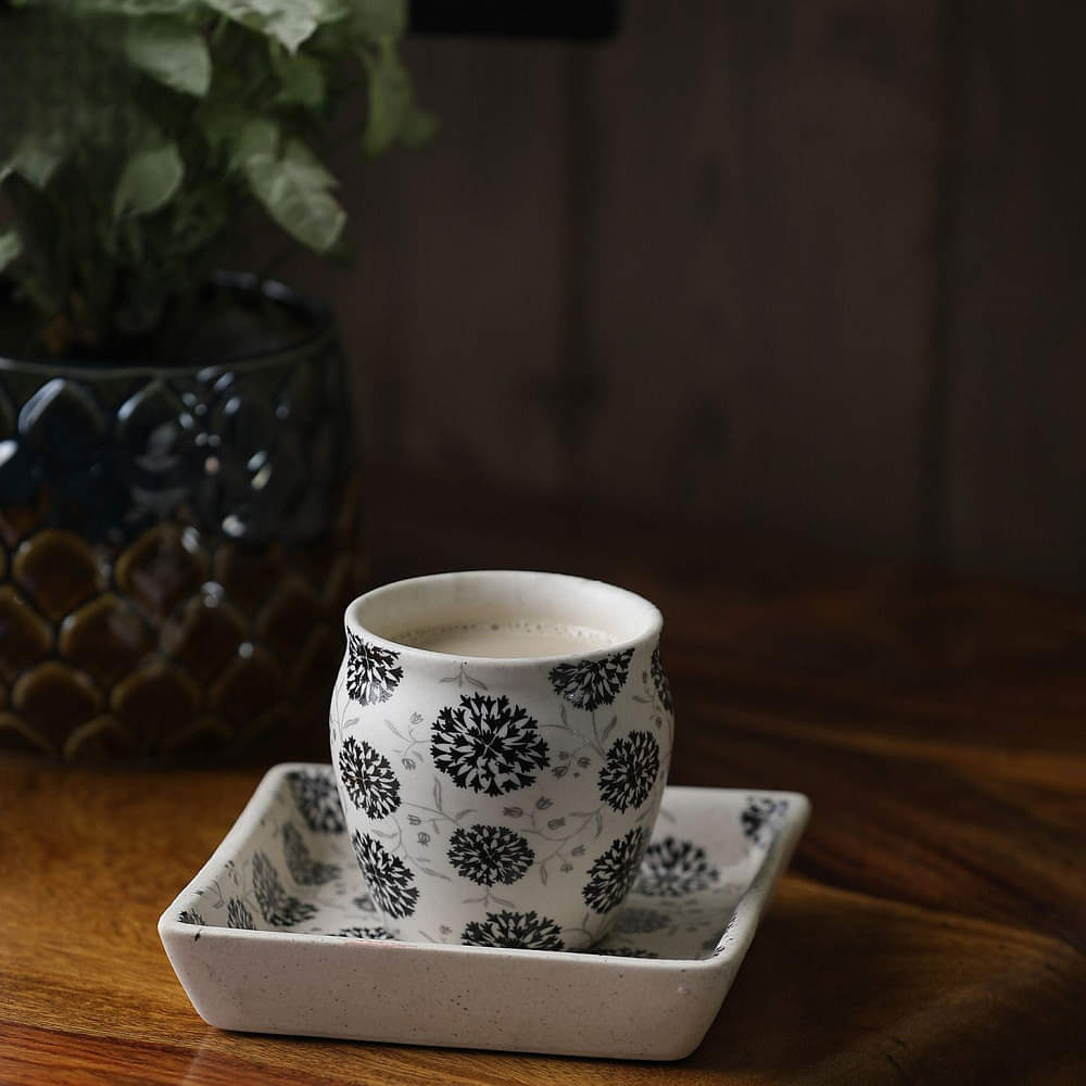 Hoc - Black Fancy Coffee Mug - photo