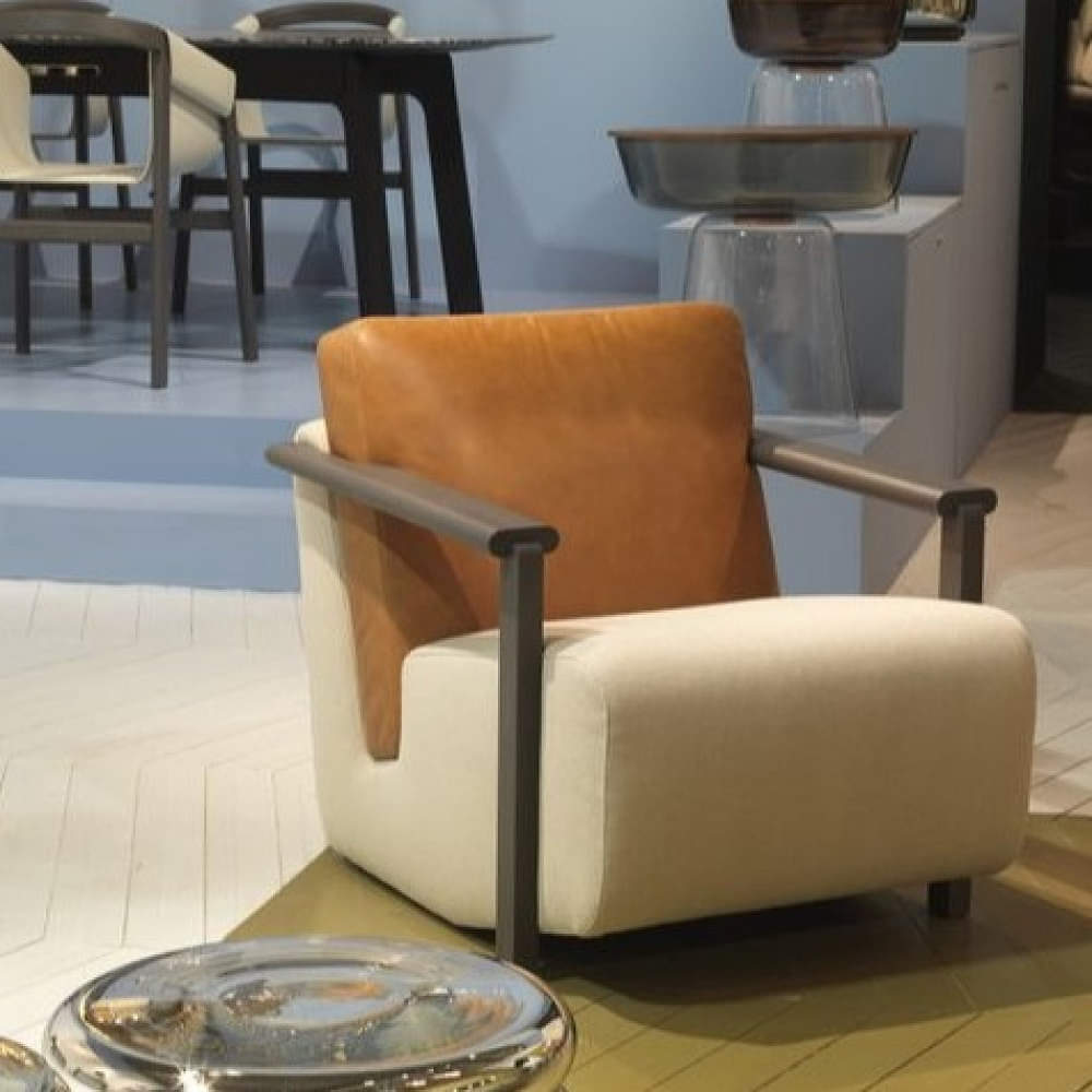 Franck Armchair - photo