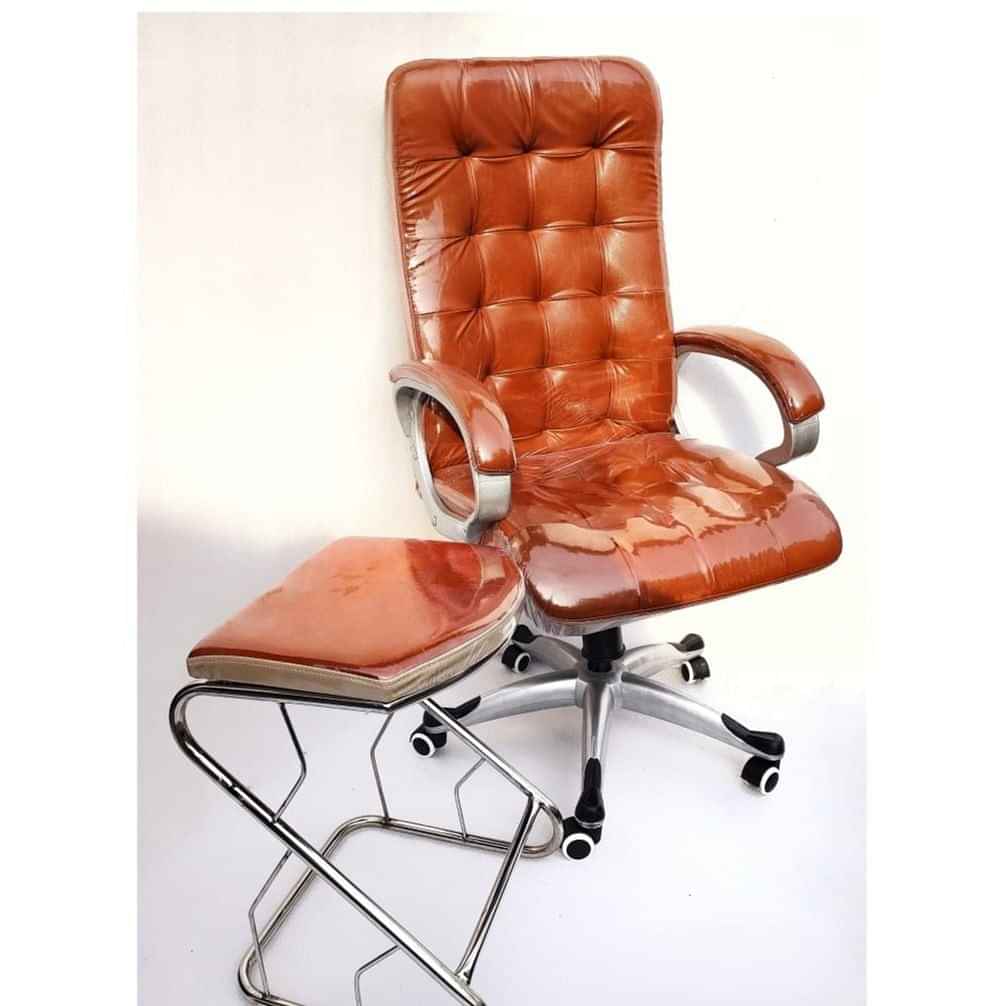 Revolving Chairs for Office/Game/Home - photo