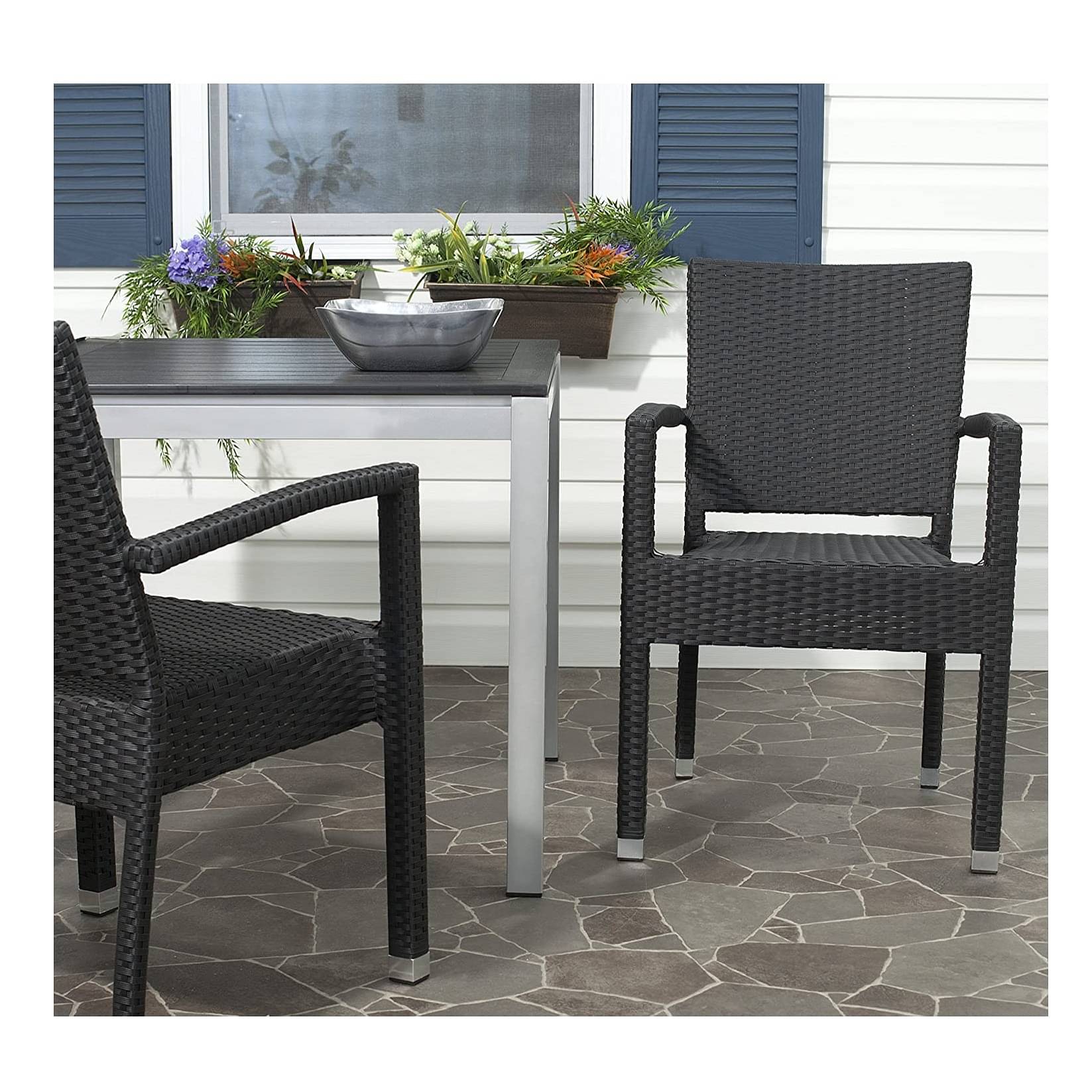 Modern outdoor patio chair