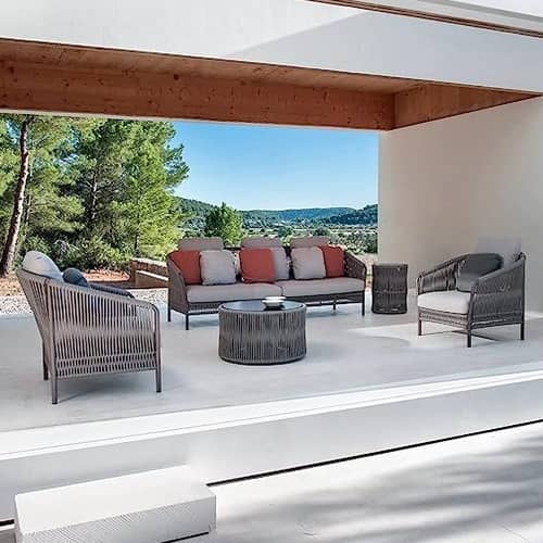Sapa Stylish Outdoor Furniture With Cushion Set