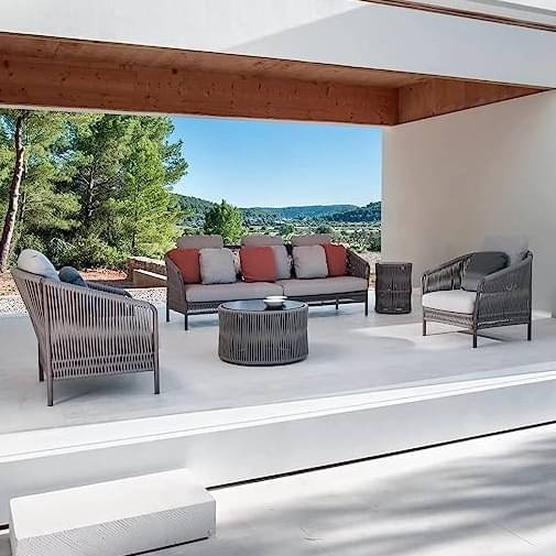 Sapa Stylish Outdoor Furniture With Cushion Set