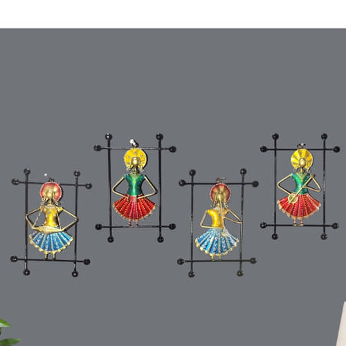 Iron Decorative Doll Muscians Frame Wall Art