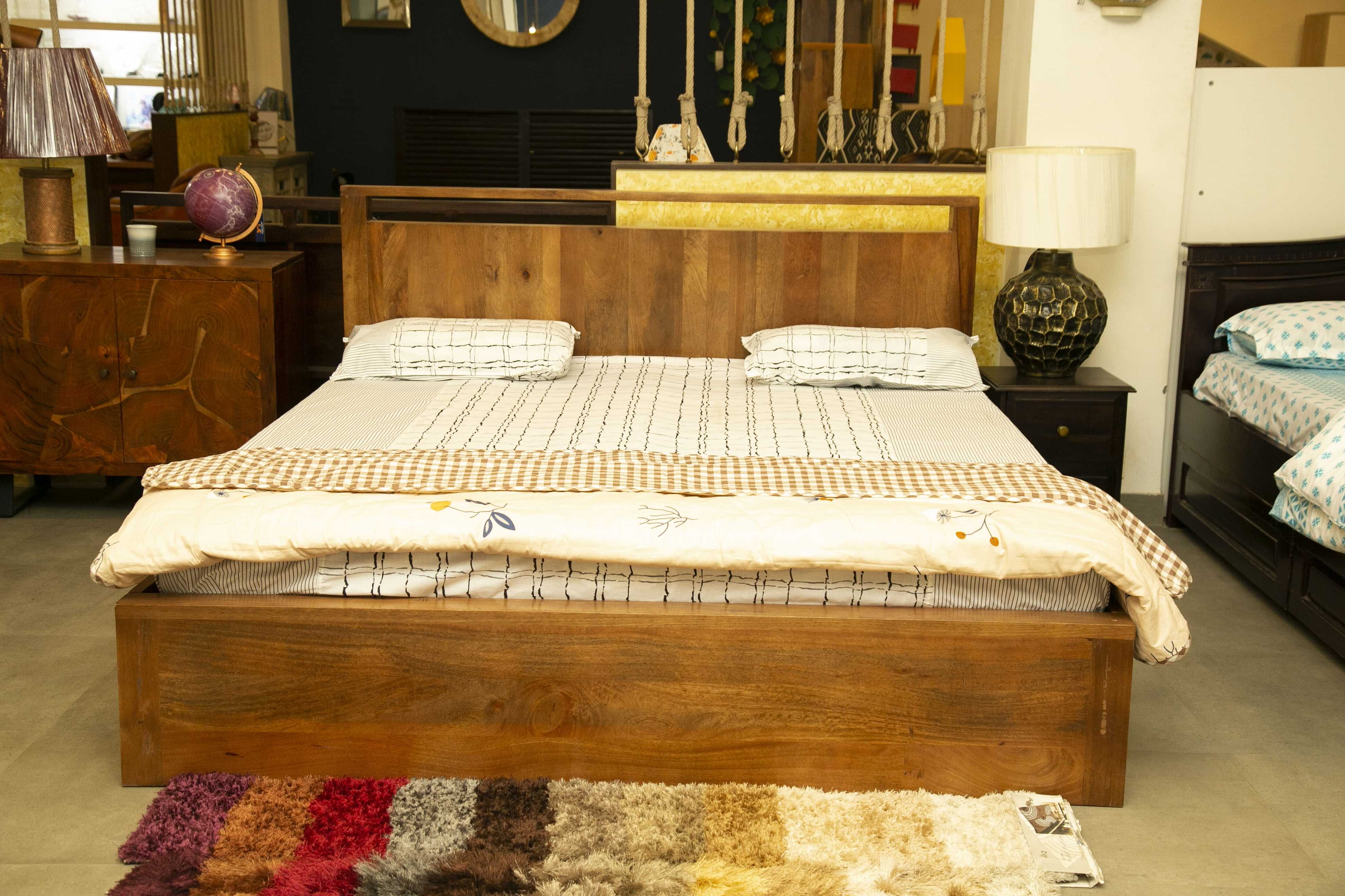 King Size Bed In Natural Colour - photo