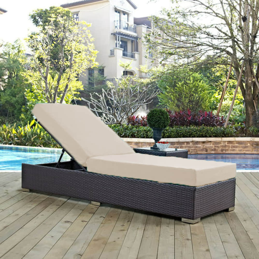 Outdoor Rattan Wicker Sun Lounger Recliner Chair (Dark Brown) - photo