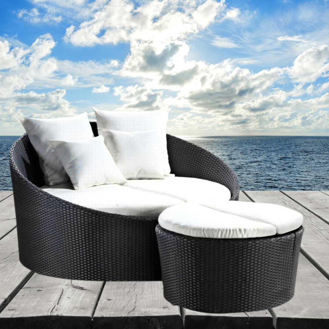 Damask Round Sofa Daybed Set