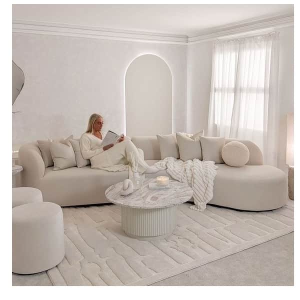 Damask Standard Sofa - left_view