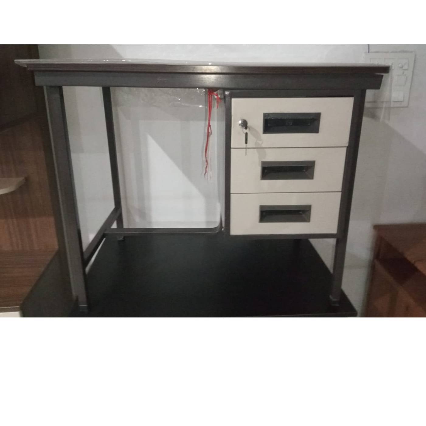 STUDY TABLE
