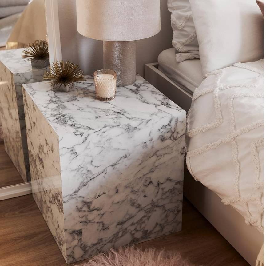 Barcelona End Table in White Finish