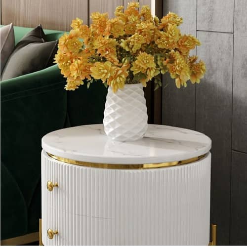 Kosmo Side Table in Black & White Color