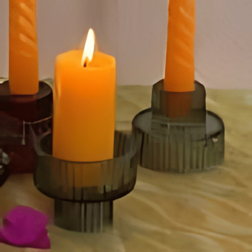 Olen glass candle holder