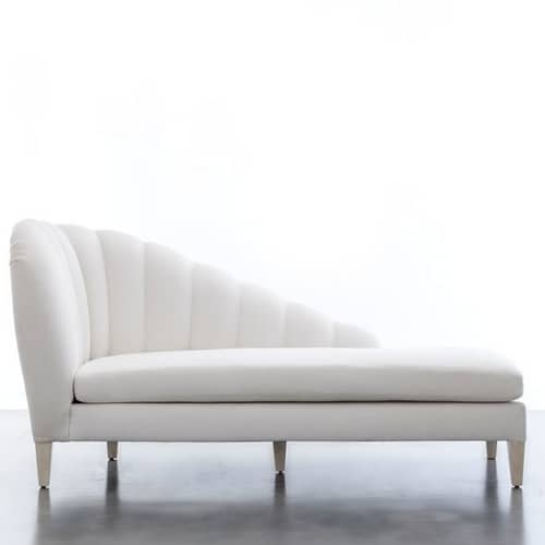 Ariel Chaise Lounger with Wooden Legs