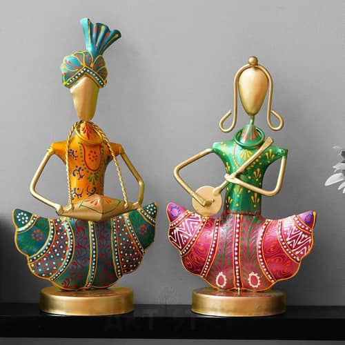 Metal Rajasthani Showpiece (Set of 2)