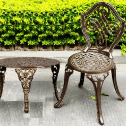 Bergere Brown Cast Aluminum Chair & Table Set