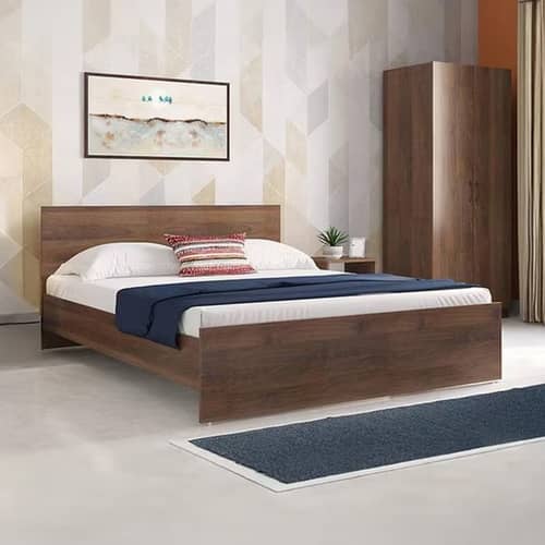 Engineered Wood Queen Size Bed In Walnut Finish (79x61x14) Inch